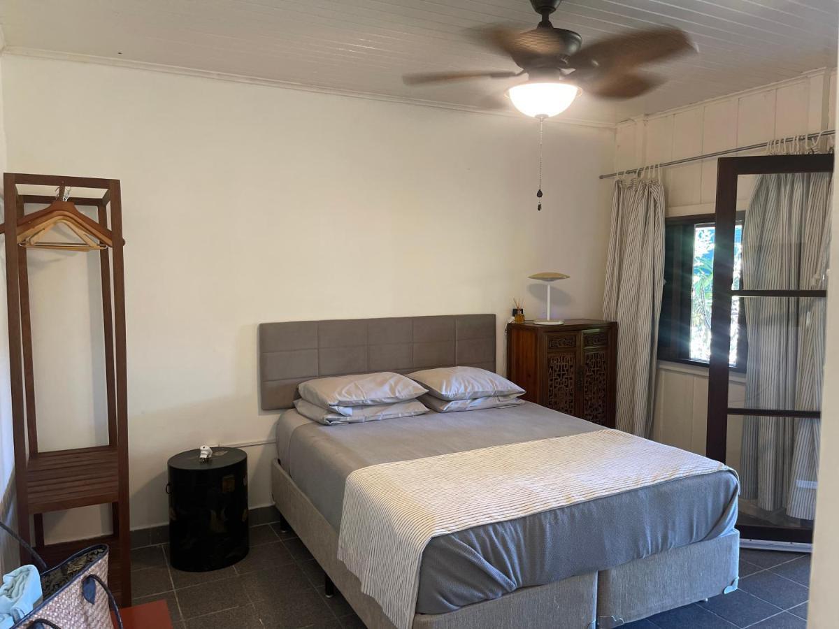 Casa Da Ilha Do Mel - Pousada De Charme Екстериор снимка