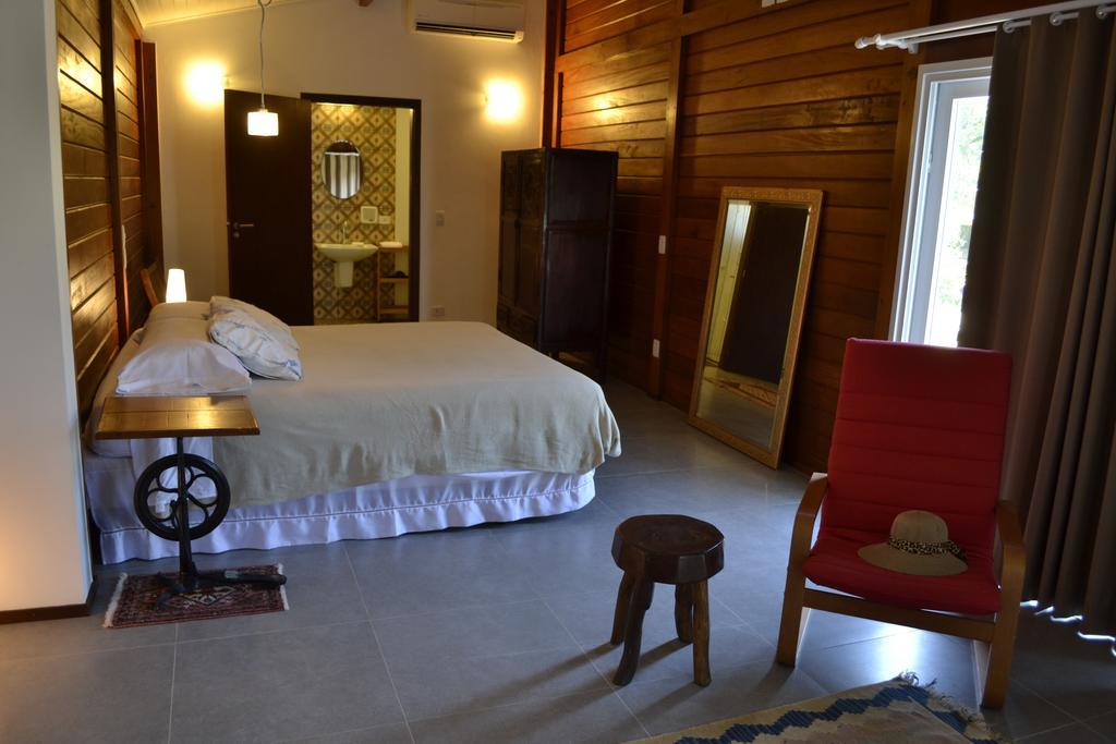 Casa Da Ilha Do Mel - Pousada De Charme Стая снимка