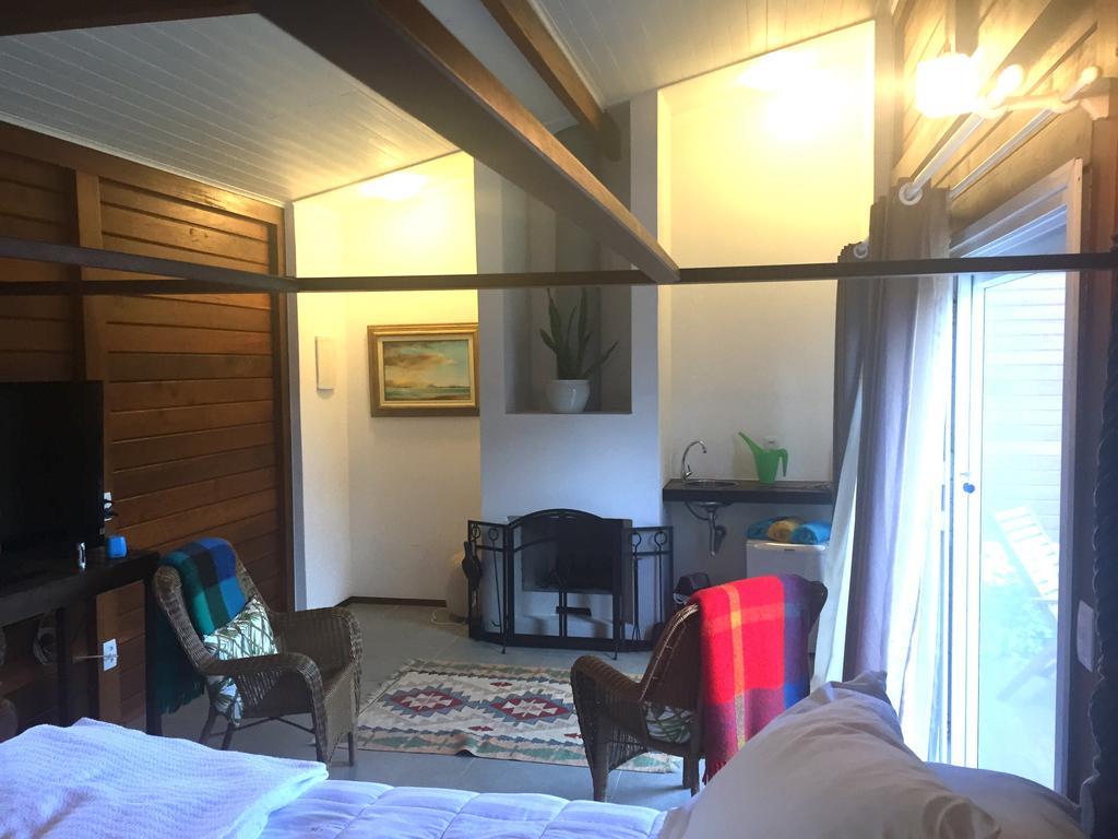 Casa Da Ilha Do Mel - Pousada De Charme Екстериор снимка